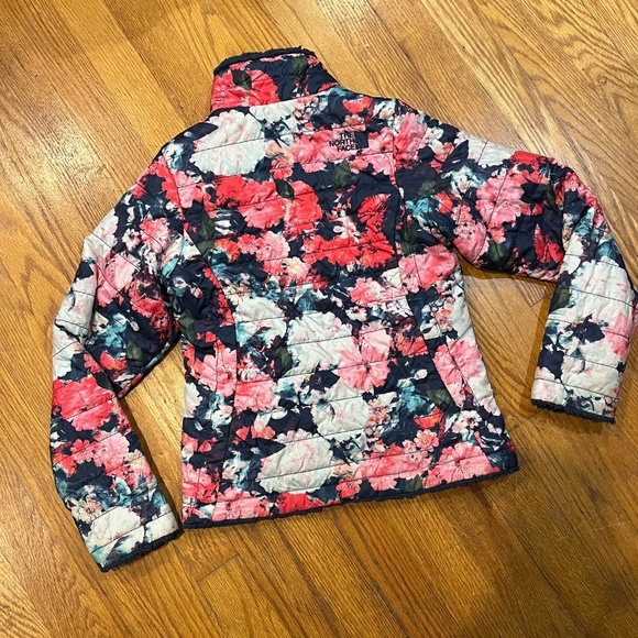 The North Face Girls' Reversible Mossbud Swirl Jacket Teal Size 7/8 - Picture 9 of 9